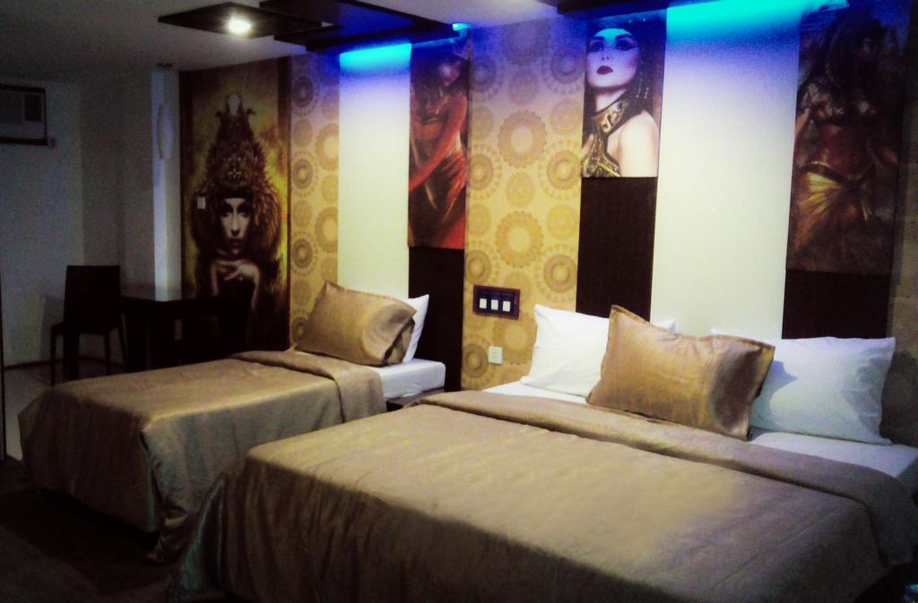 Icon Hotel North Edsa Quezon City Pokój zdjęcie