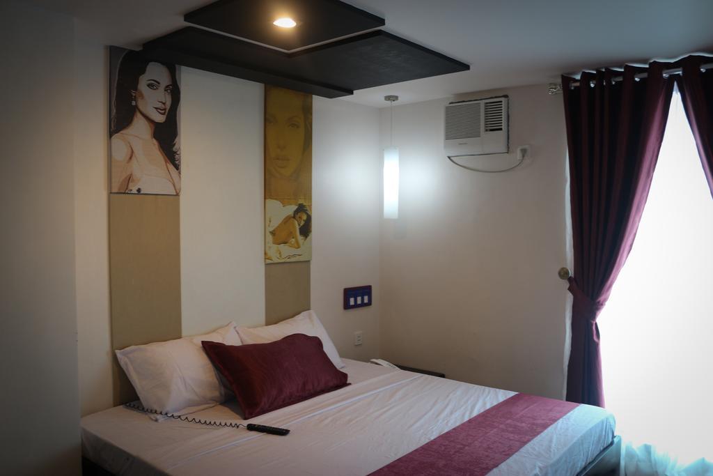 Icon Hotel North Edsa Quezon City Pokój zdjęcie