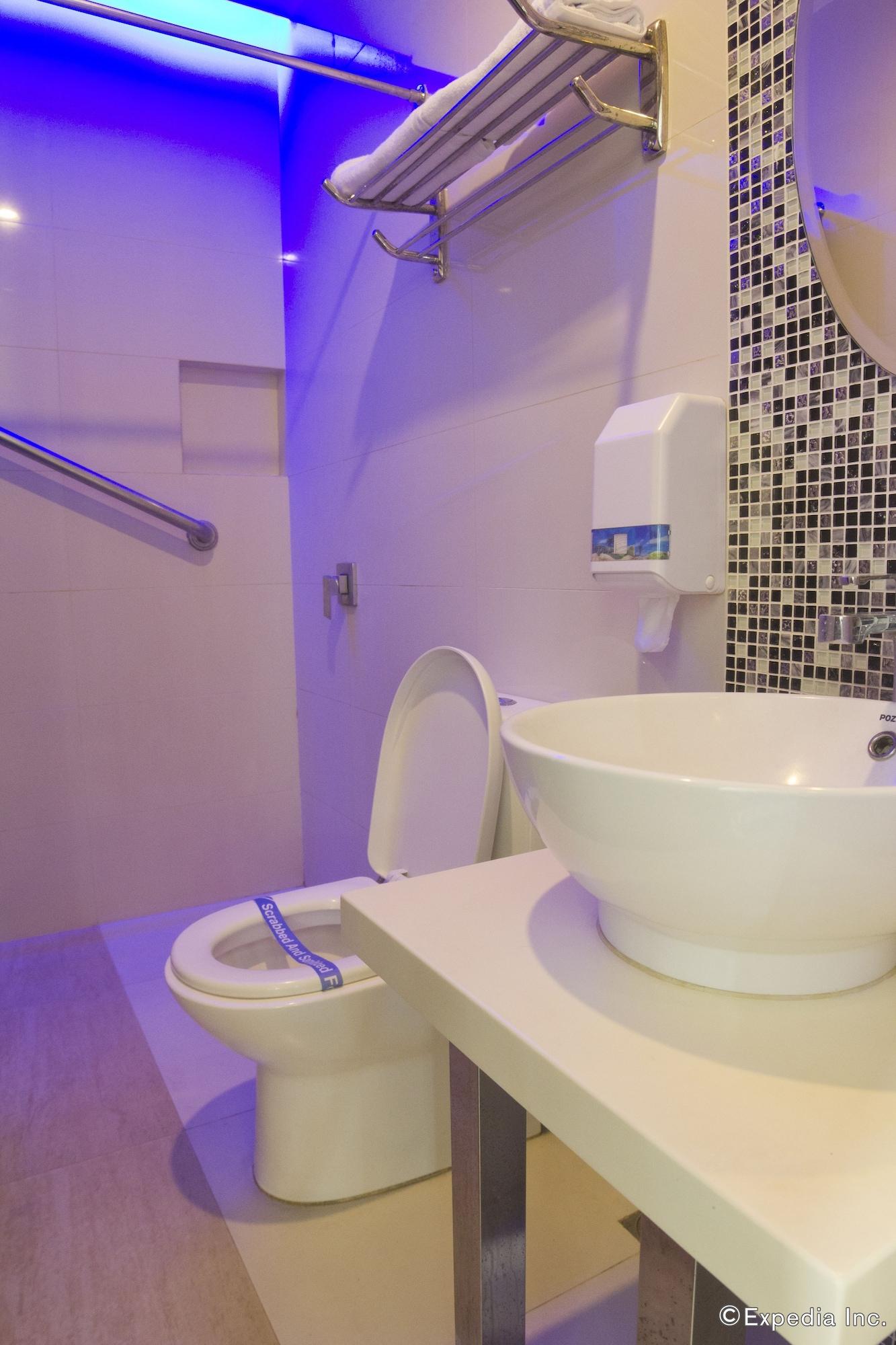 Icon Hotel North Edsa Quezon City Zewnętrze zdjęcie