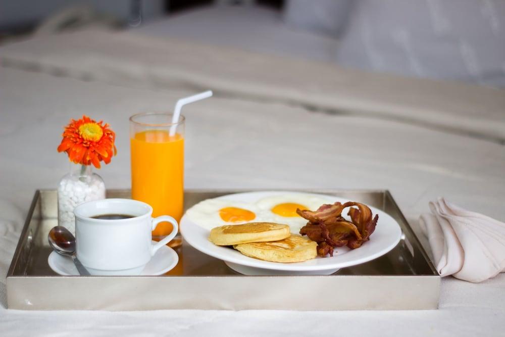 Icon Hotel North Edsa Quezon City Zewnętrze zdjęcie