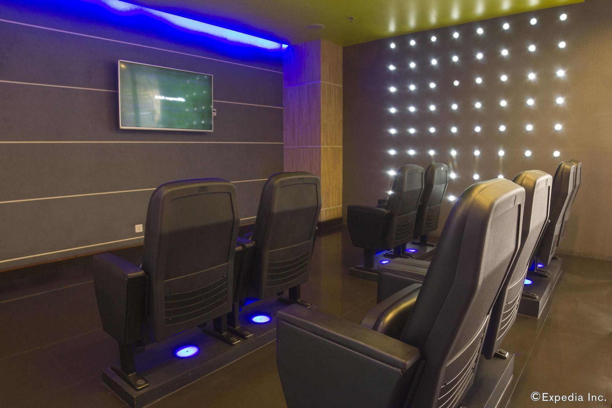 Icon Hotel North Edsa Quezon City Zewnętrze zdjęcie